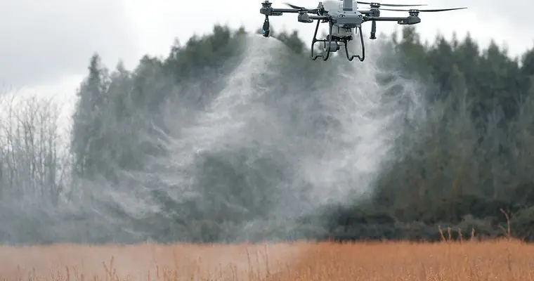 Operación de dron agrícola conforme a la normativa DAN