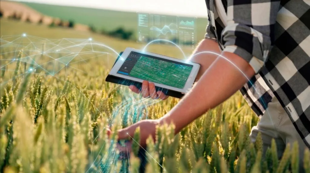 Inteligencia artificial y drones en la agricultura de precisión en Chile — Dronespray® en Portal Frutícola